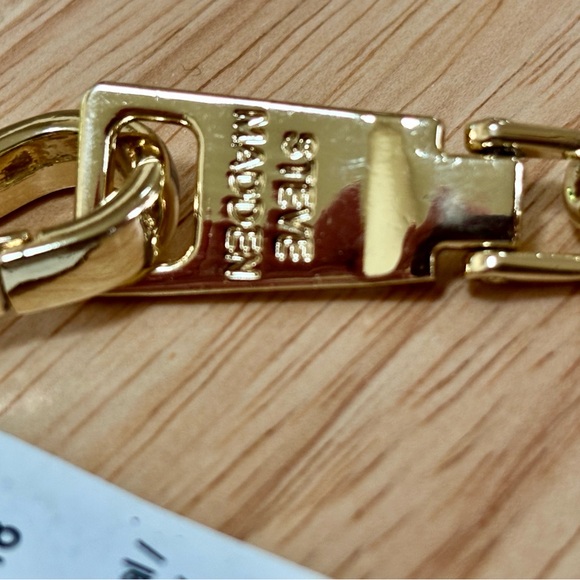 Steve Madden Chain Link Belt – Cream & Gold (NWT) - Picture 2 of 4